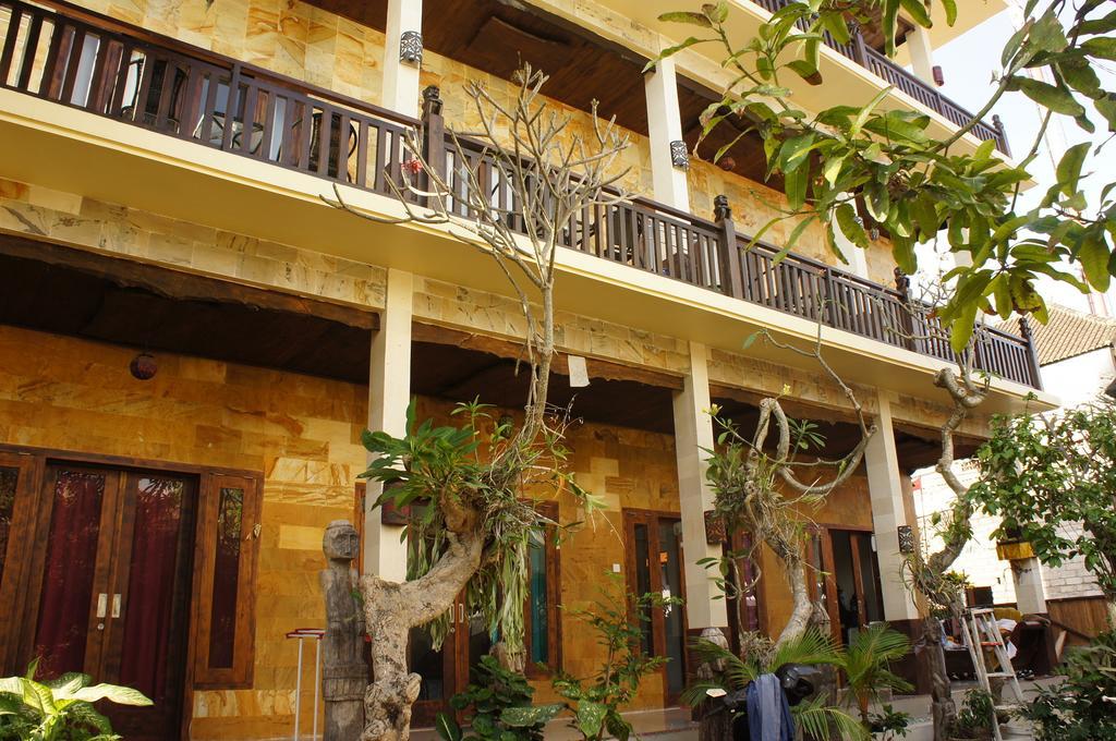 Kubu B'Dauh Homestay Legian Esterno foto